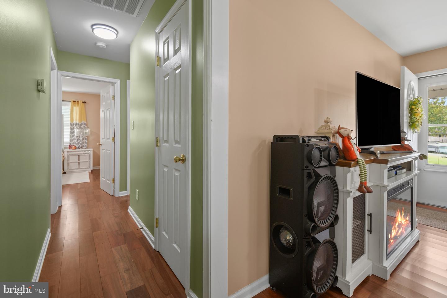 MDWC2024818 Property Photo 20