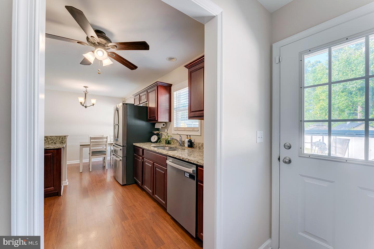 9410 Amber Ridge Dr Property Photo 18