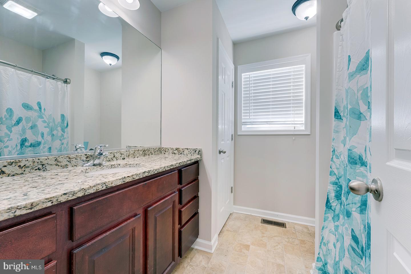 9410 Amber Ridge Dr Property Photo 25