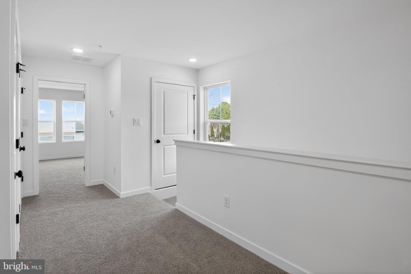 321 Clement Loop Property Photo 12