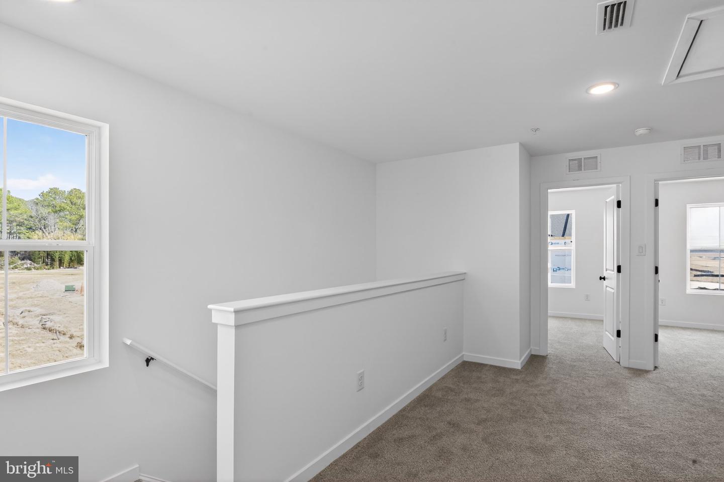 321 Clement Loop Property Photo 13