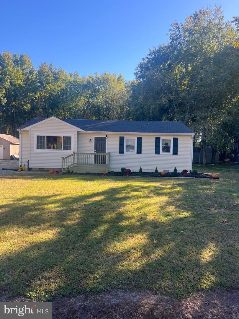 34561 PITTS AVE Property Photo 1