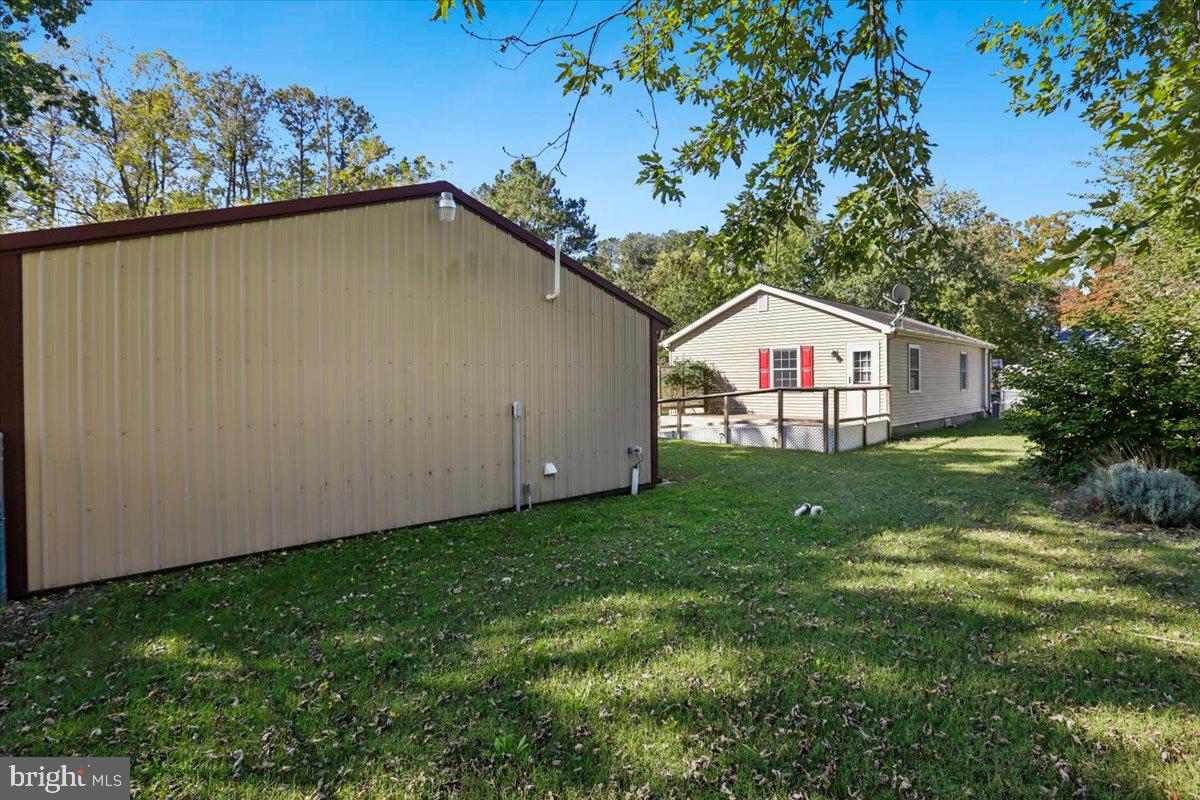103 Honeysuckle Dr Property Photo 7