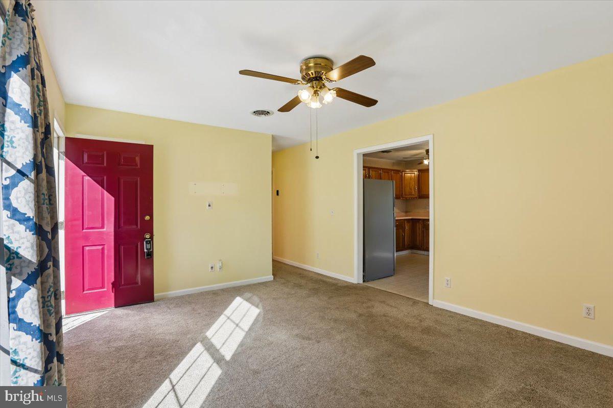 103 Honeysuckle Dr Property Photo 13
