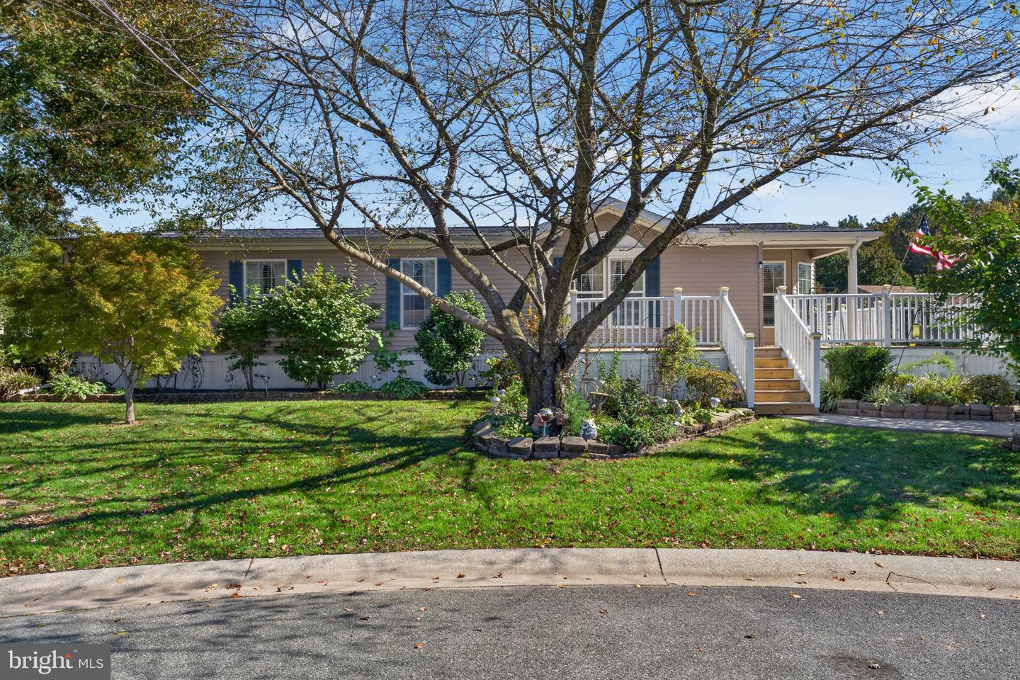 9067 WOOD THRUSH CT Property Photo 1