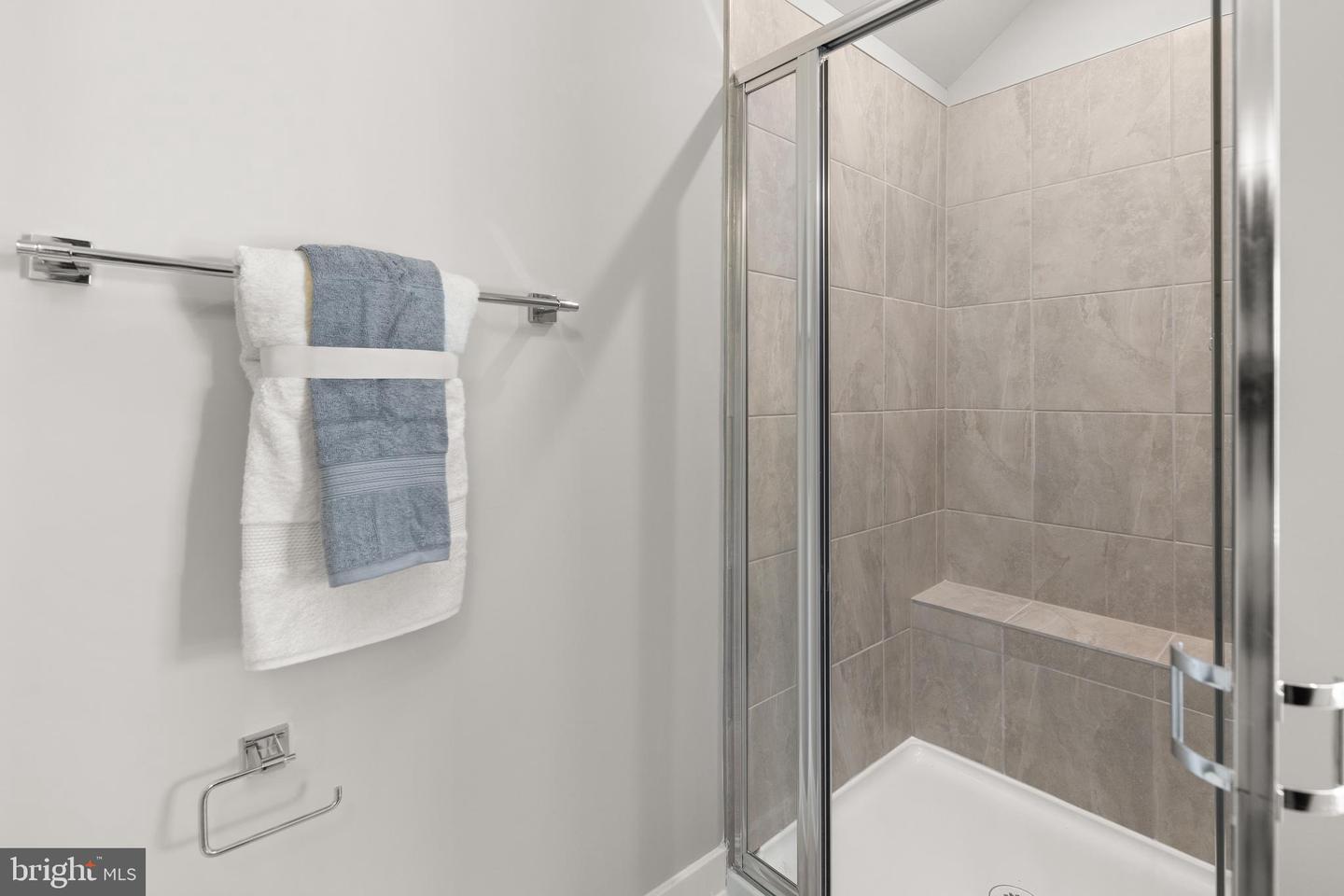 12251 Hidden Bay Dr #3 Property Photo 16