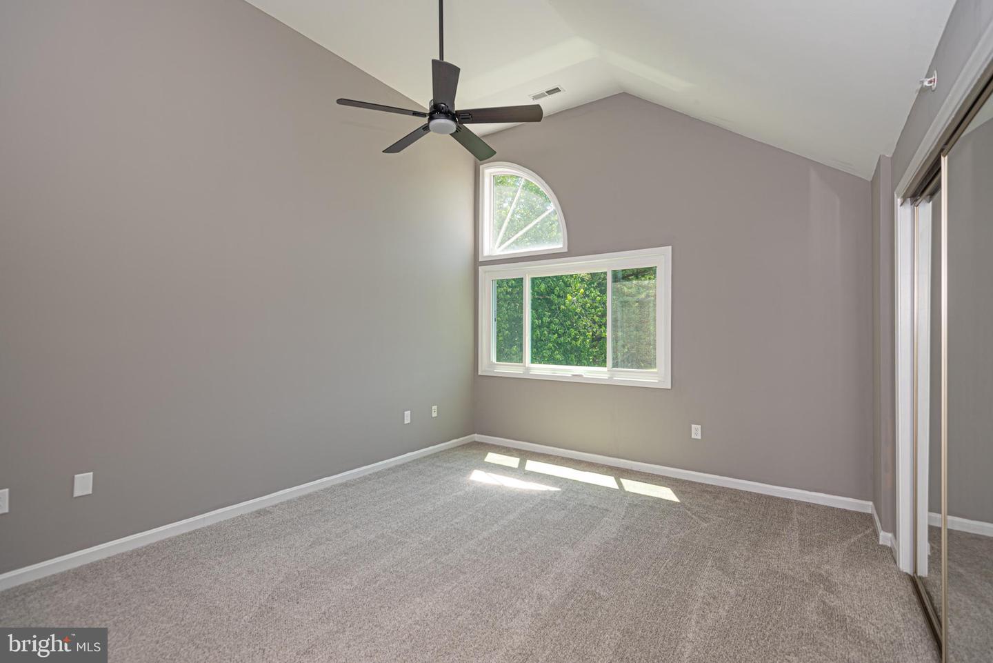 11602 Masters Ln #121 Property Photo 21