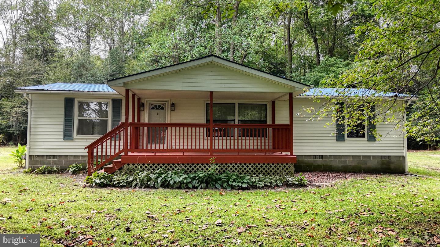 8966 Marshall Creek Rd Property Photo