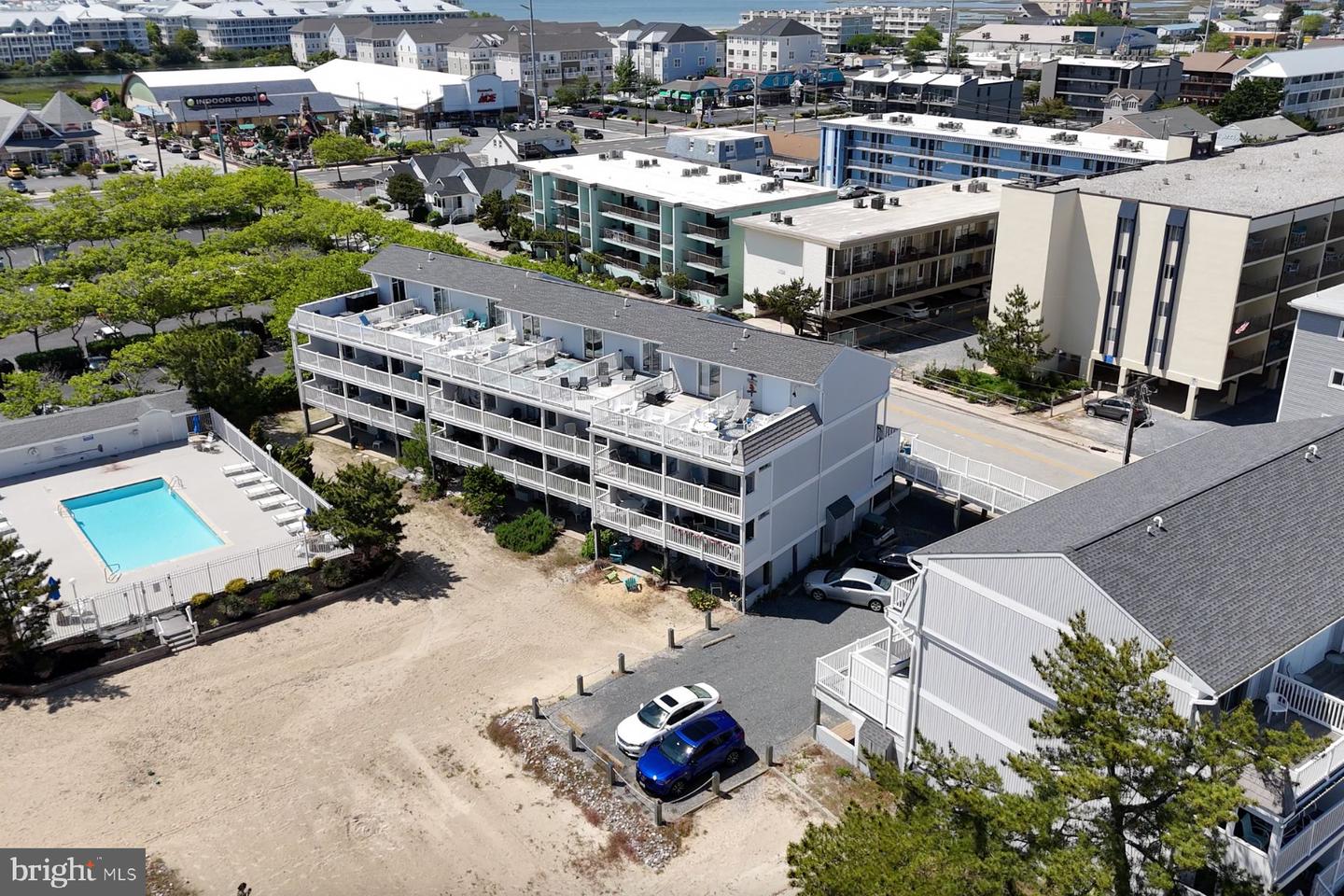 6709 Atlantic Ave #9 Property Photo 2