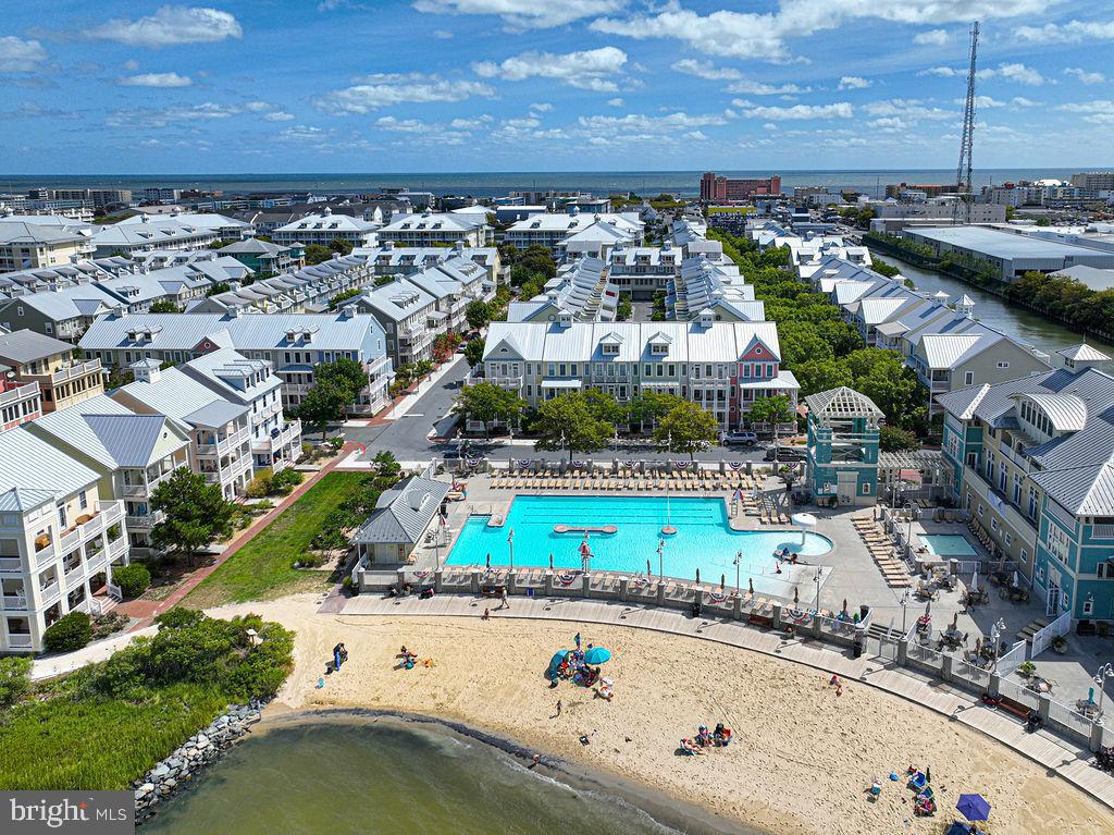 6 SUNSET ISLAND DR #2C Property Photo 1
