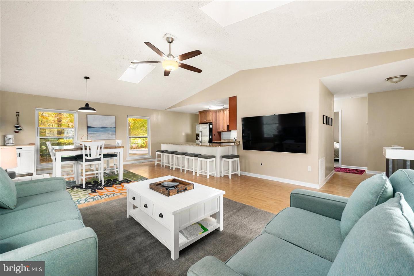 702 Ocean Pkwy Property Photo 9