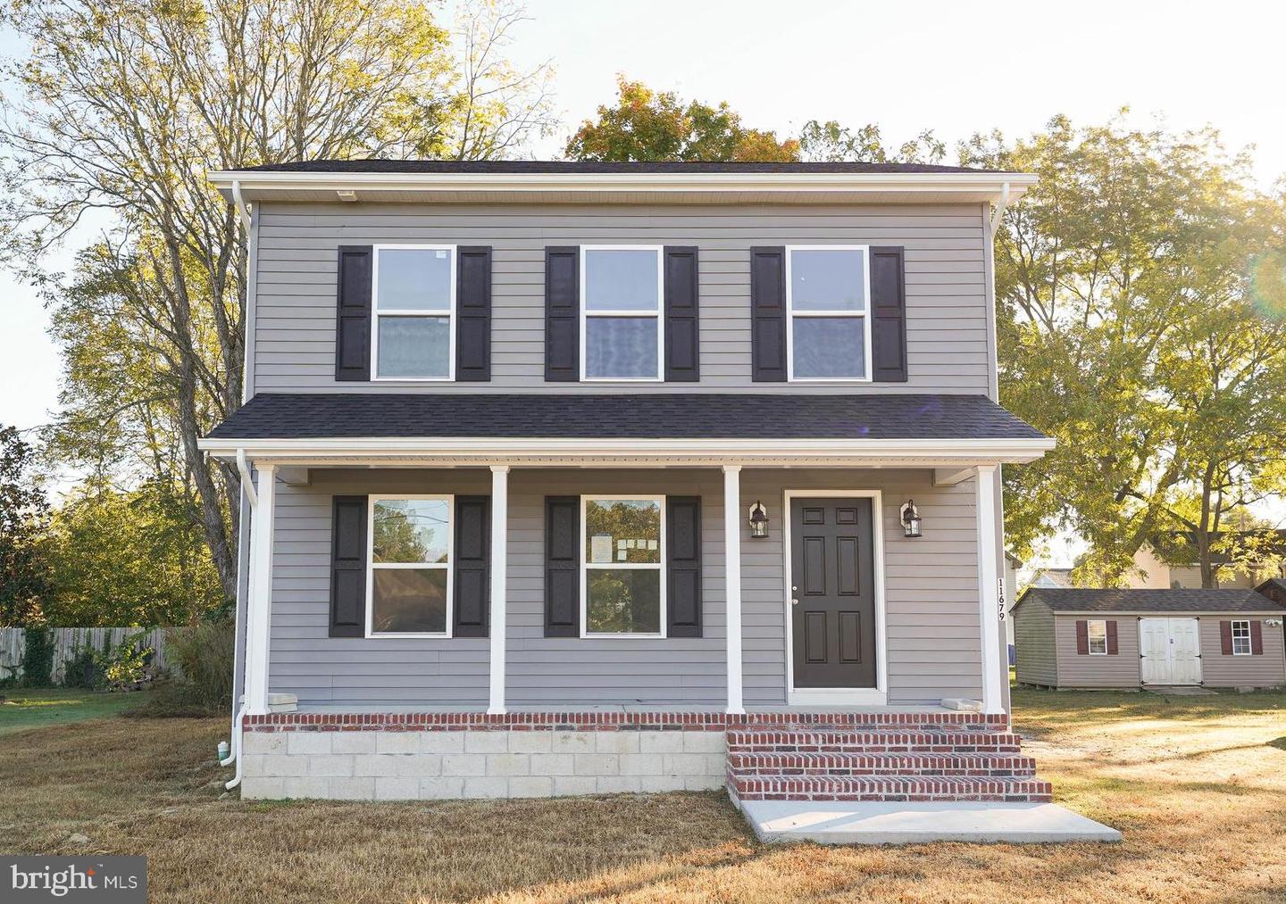 621 Cedar St Property Photo