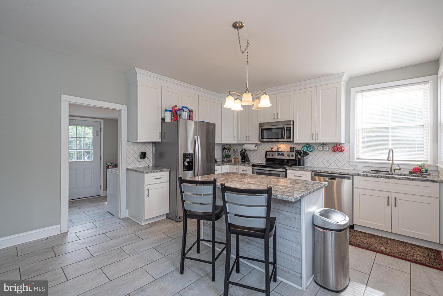 211 Market St Property Photo
