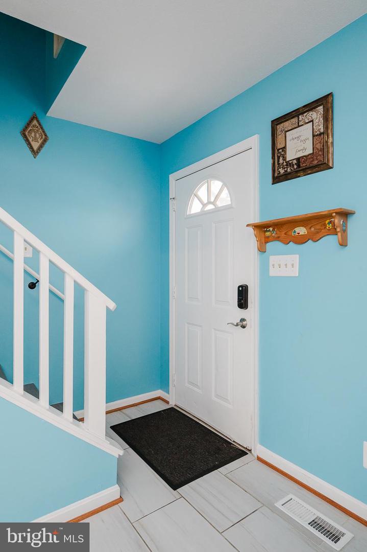 155 Captains Quarters Rd #3 Property Photo 3
