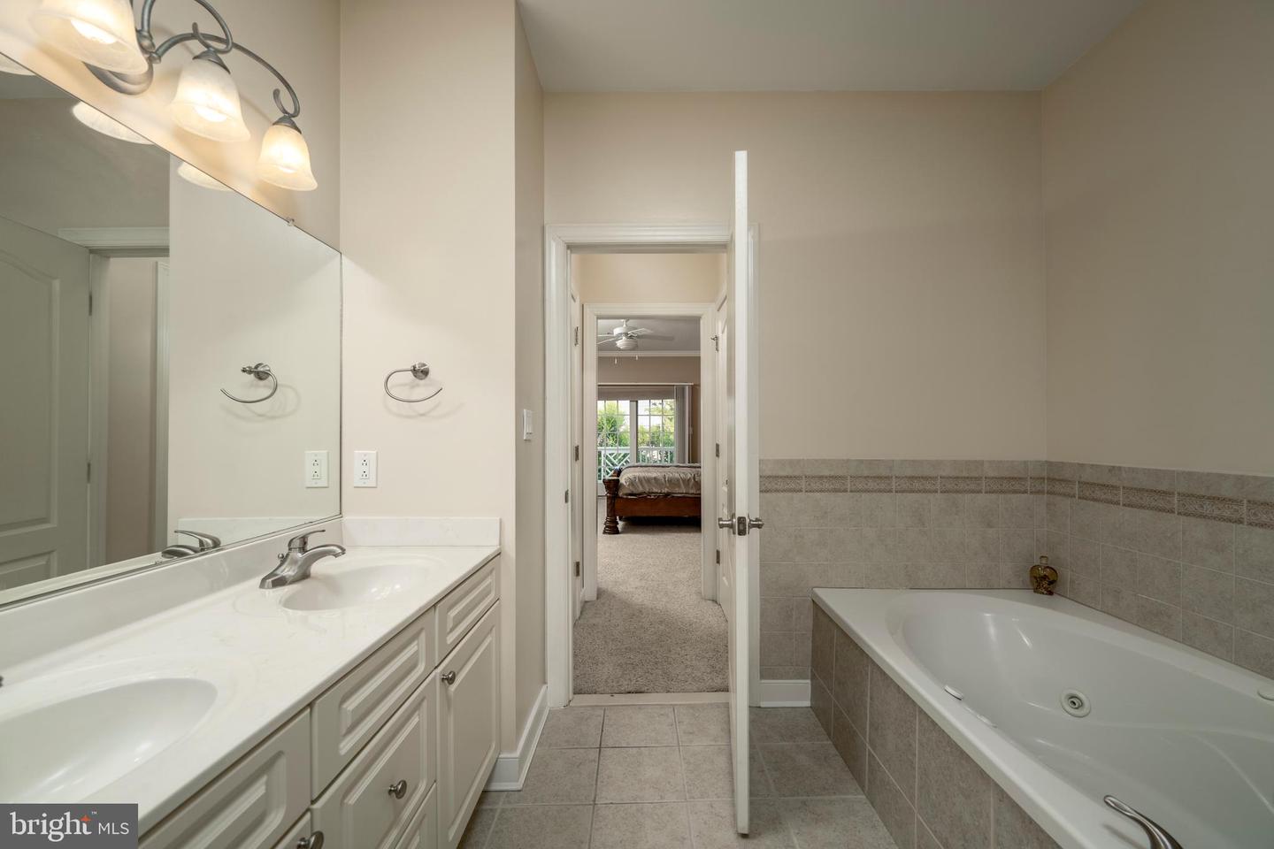 9823 Golf Course Rd #16 Property Photo 22