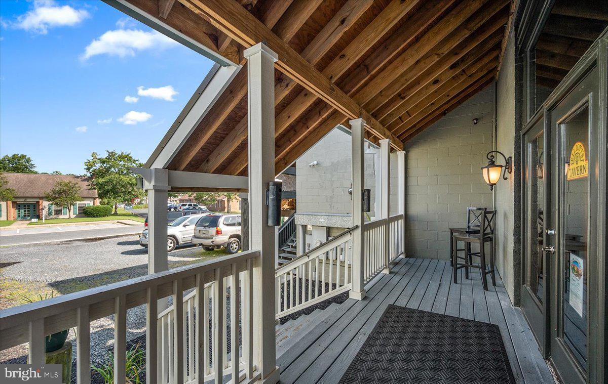 208 W Green St #a Property Photo 42