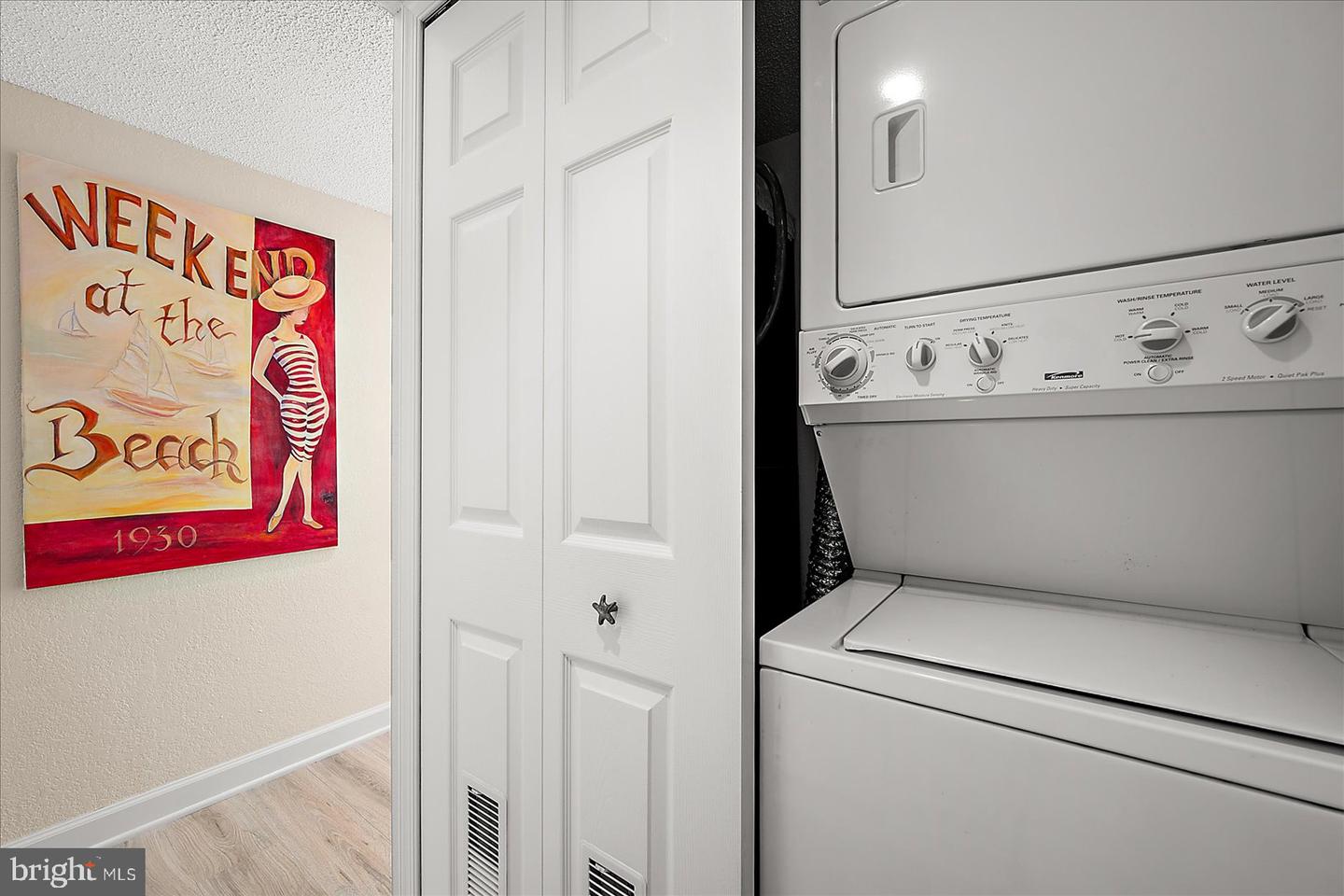 4 46th St #11102 Property Photo 21