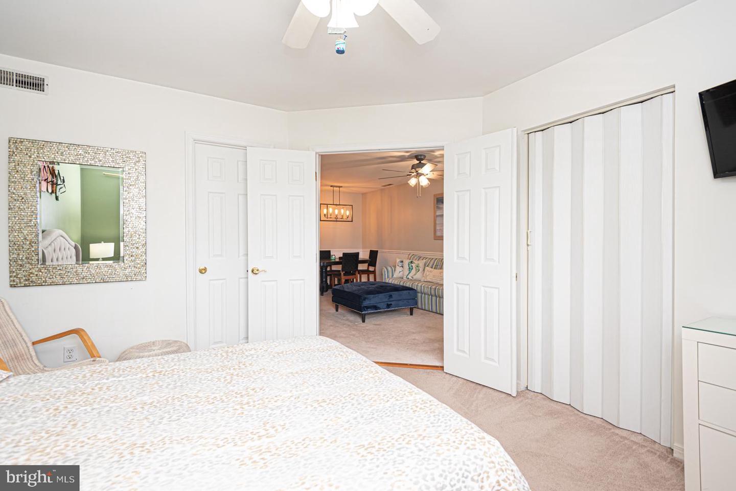 14301 Tunnel Ave #2e Property Photo 14