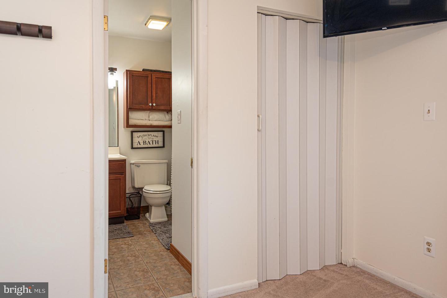 14301 Tunnel Ave #2e Property Photo 26