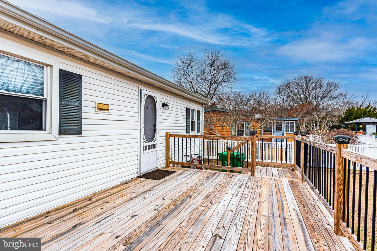 1 Cutlass Dr Property Photo 2