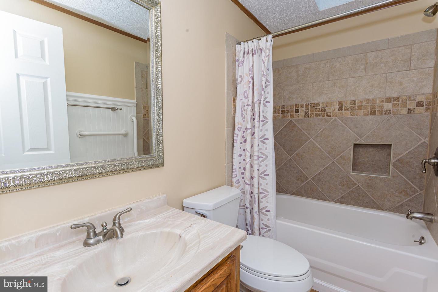 1 Cutlass Dr Property Photo 8