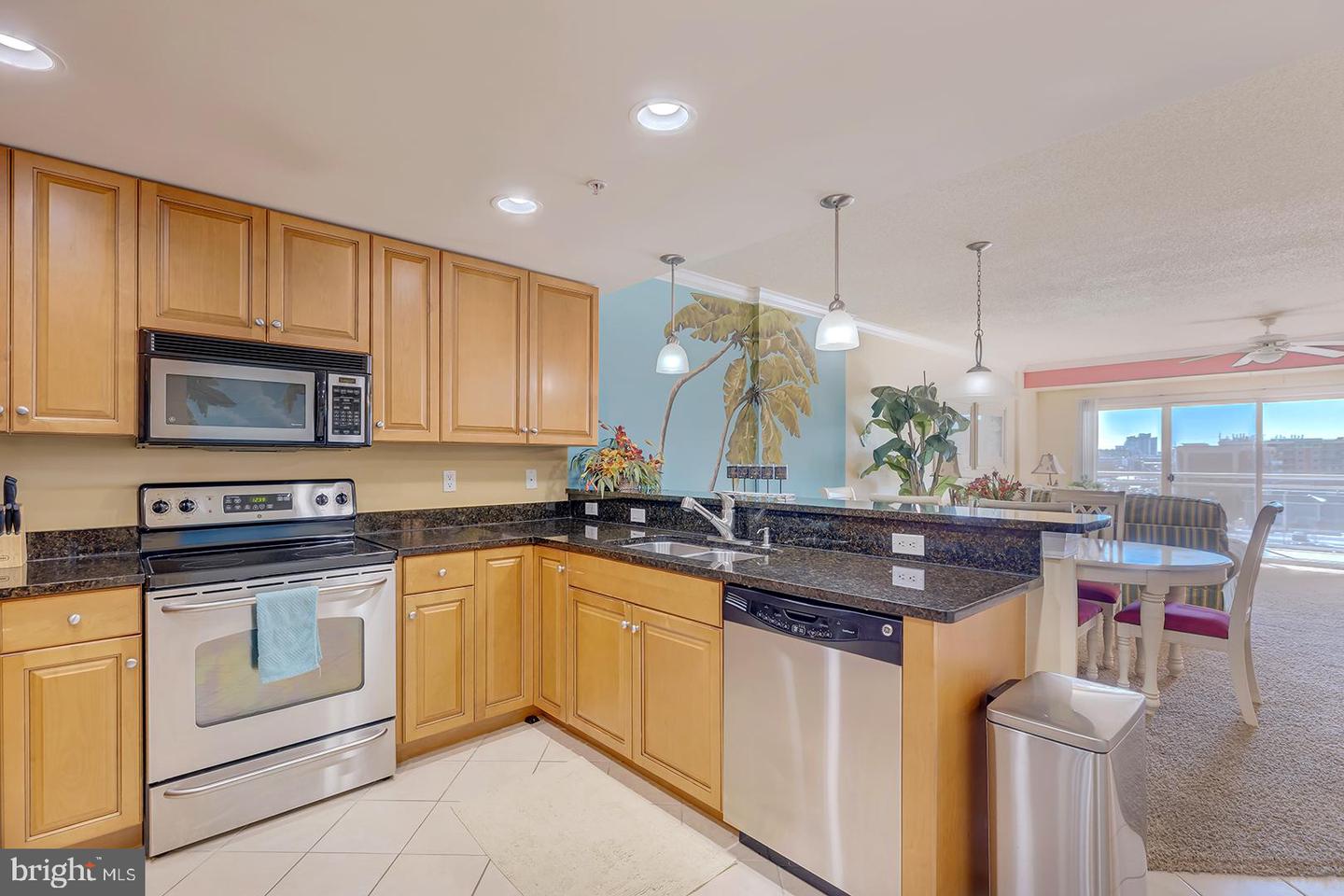 4601-b Coastal Hwy #403 Property Photo 6