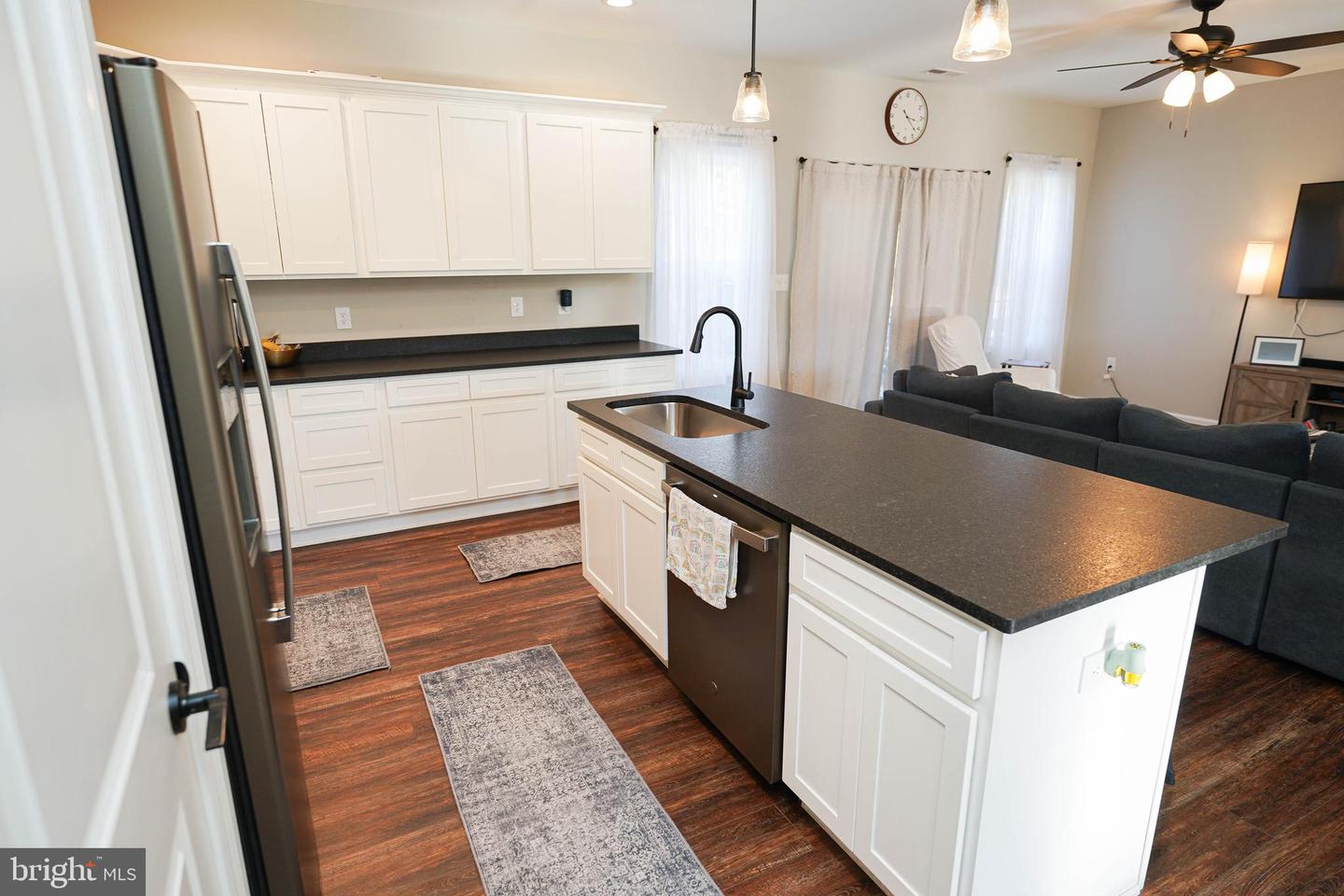 2054 Groton Rd Property Photo 12