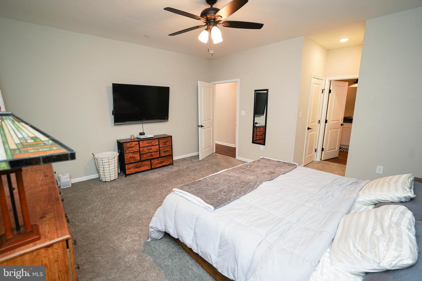 2054 Groton Rd Property Photo 18