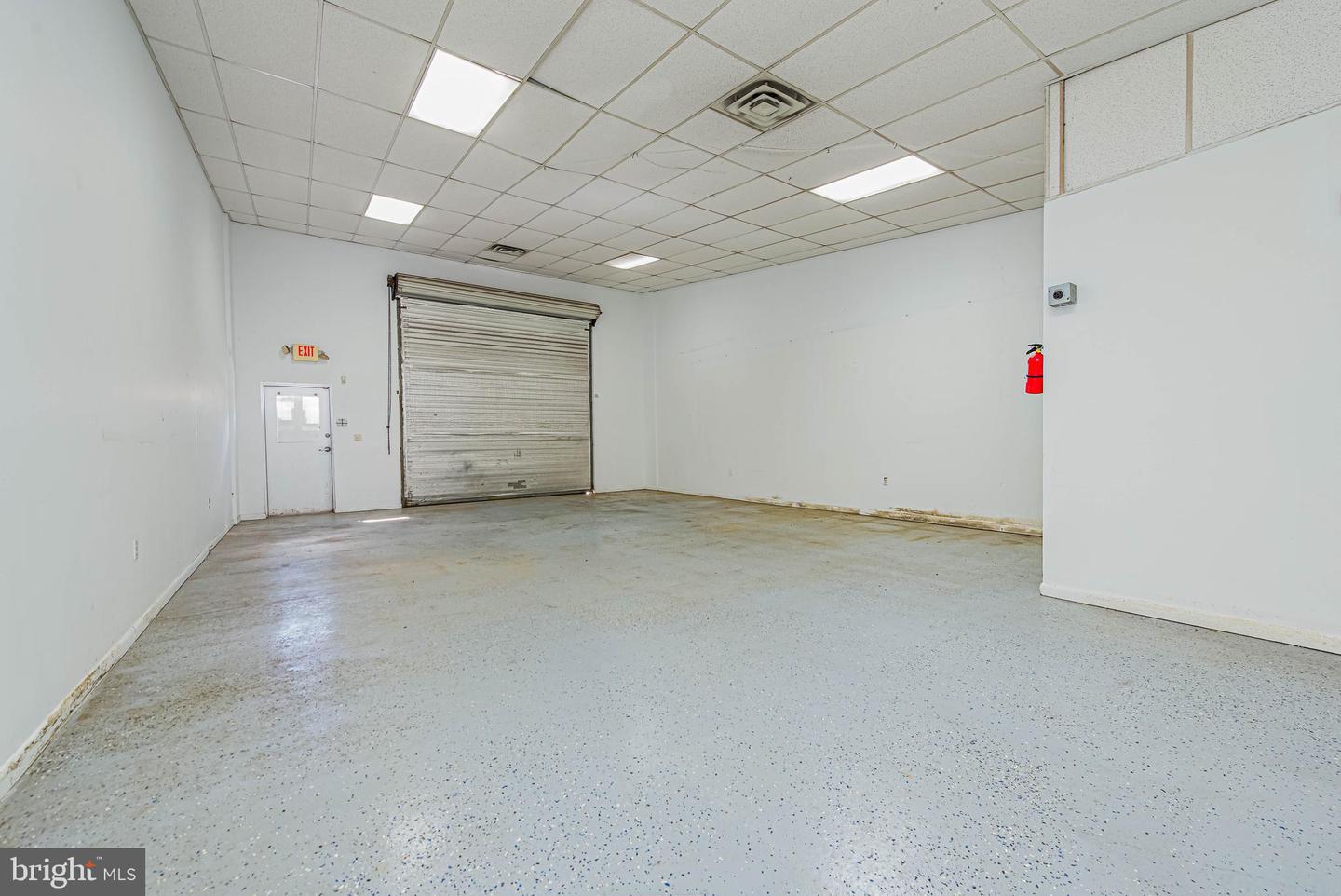 12625 Sunset Ave #4 Property Photo 4