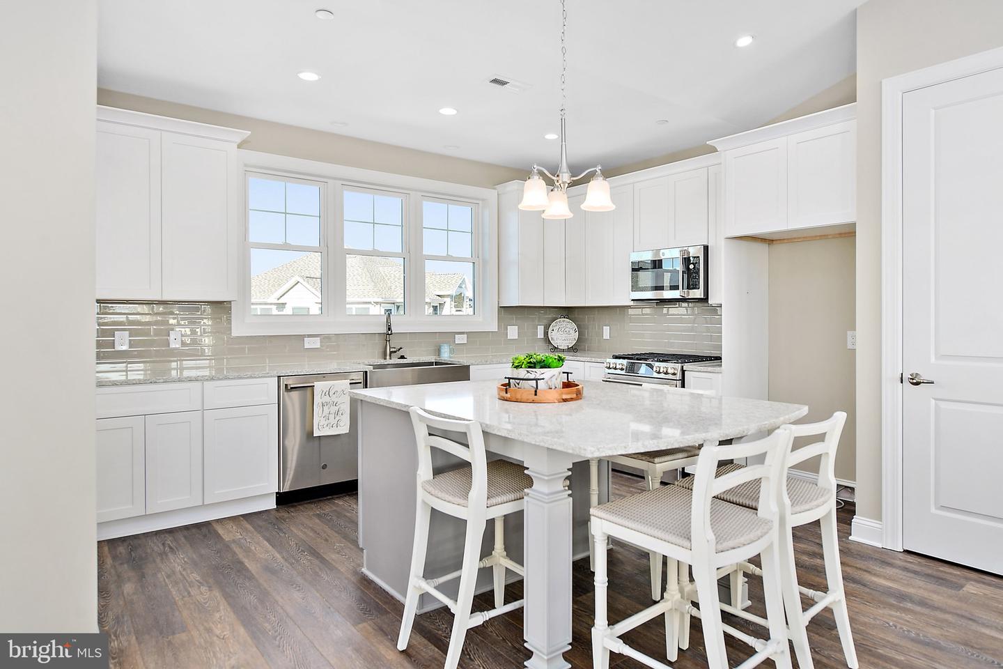 12920 Carmel Ave #13 Property Photo 11