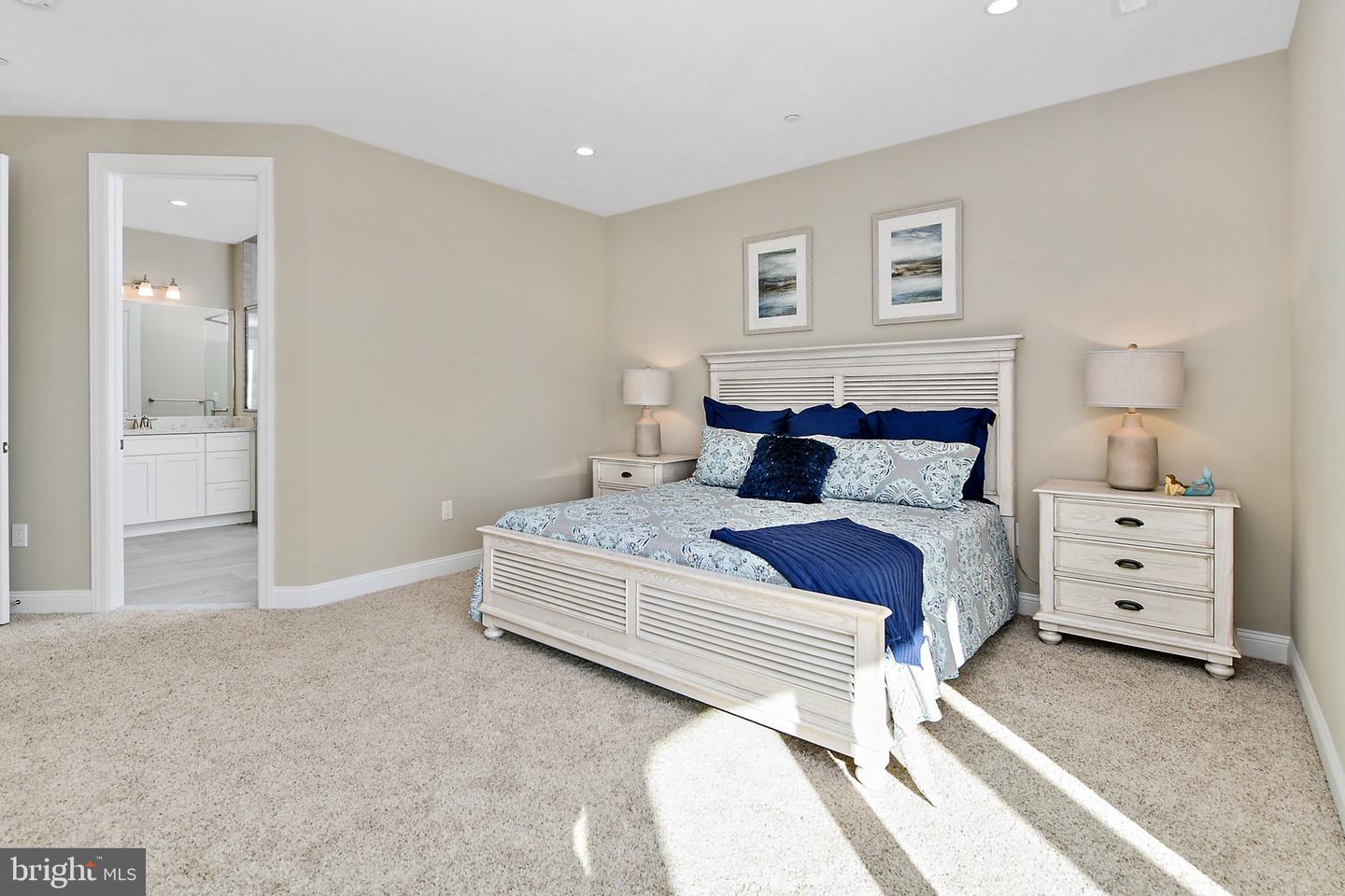 12920 Carmel Ave #13 Property Photo 17