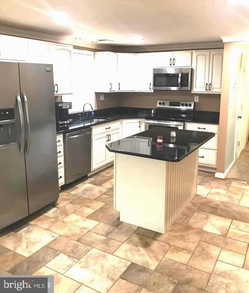 22 Alden Ct Property Photo 9