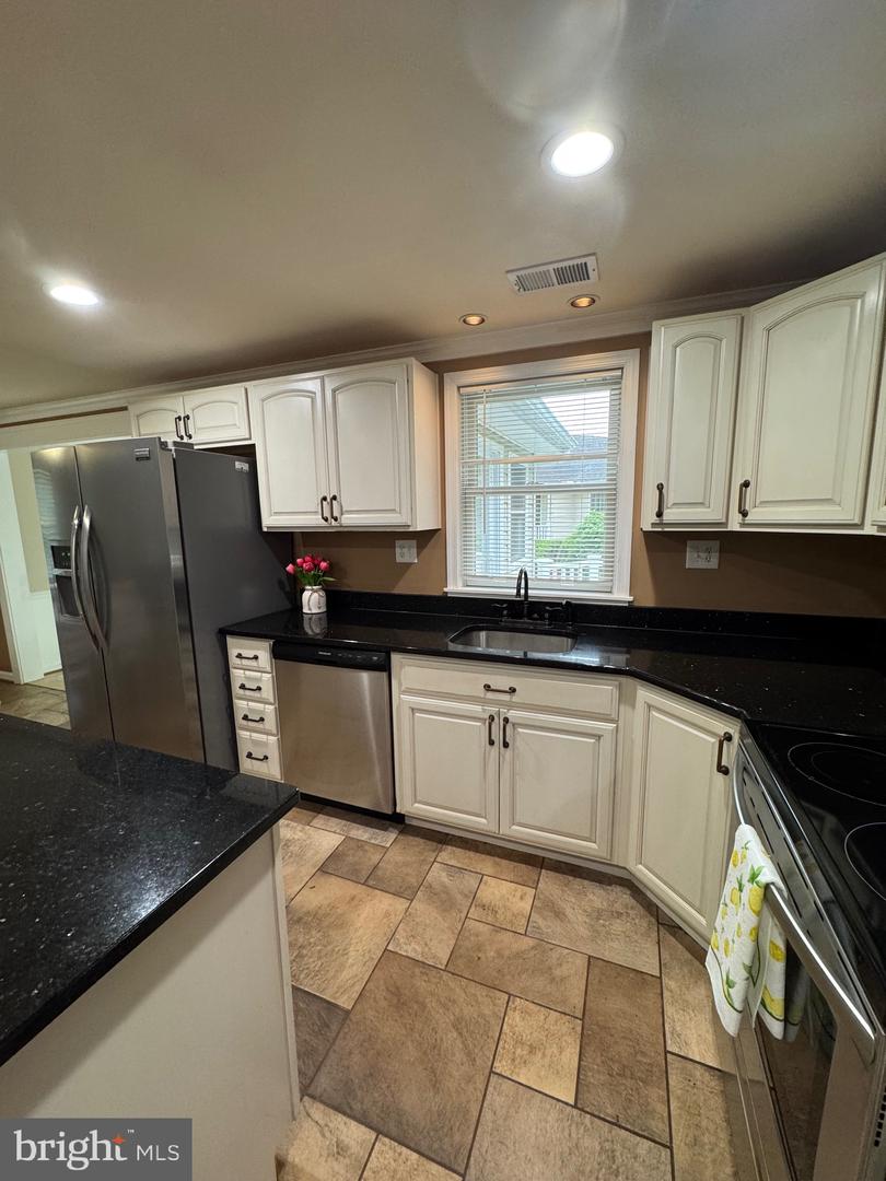 22 Alden Ct Property Photo 41