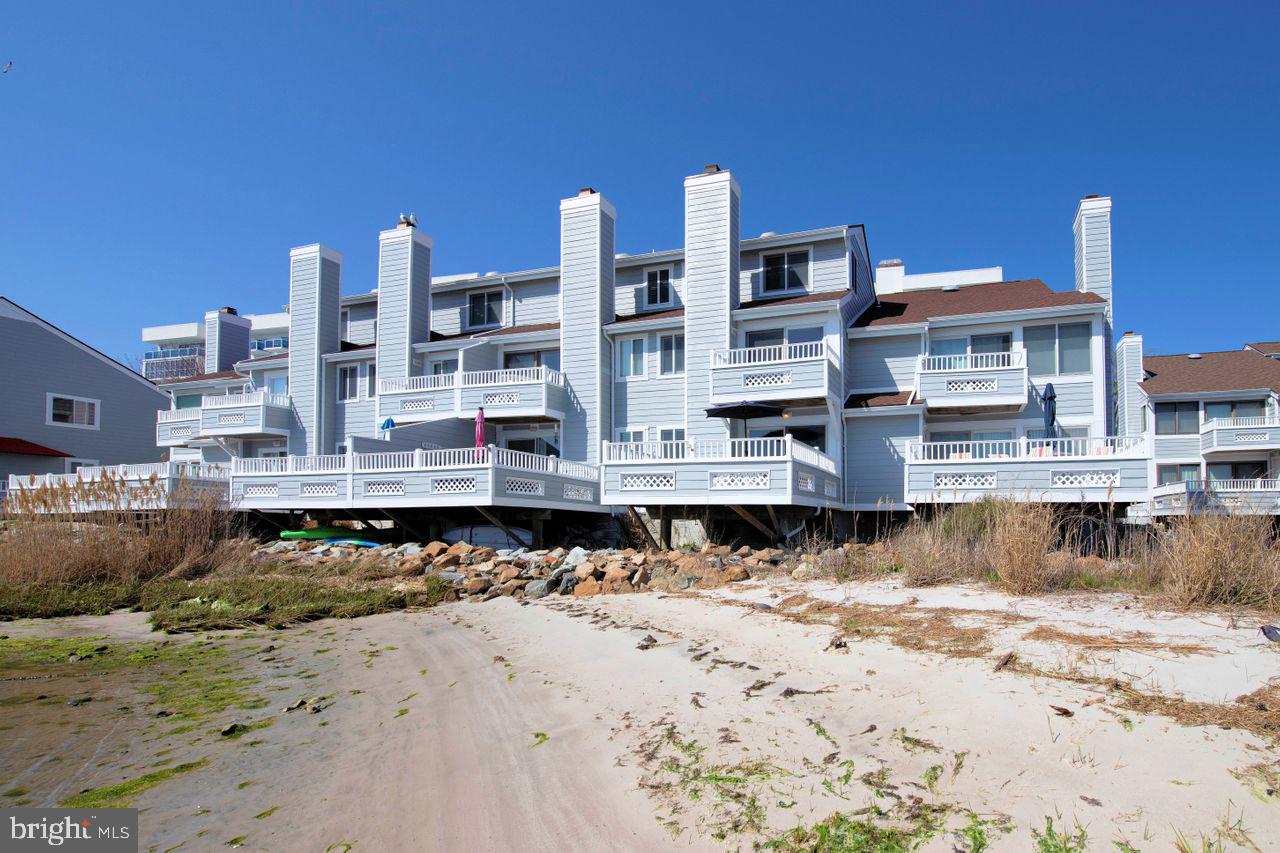 305 Seabay Ln #c7 Property Photo 1