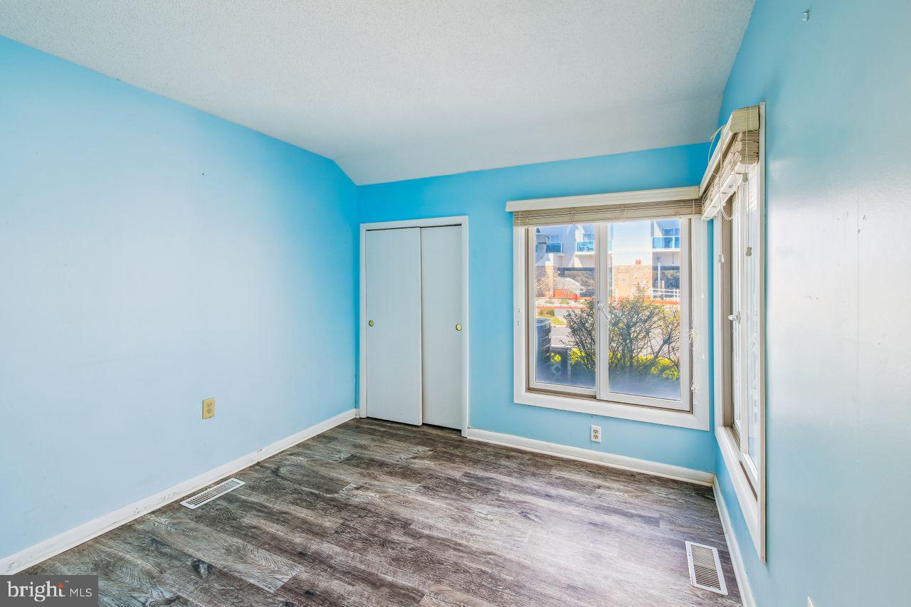 305 Seabay Ln #c7 Property Photo 7