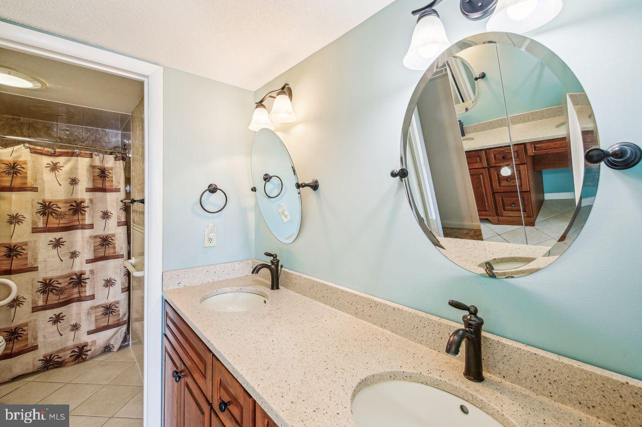 305 Seabay Ln #c7 Property Photo 14