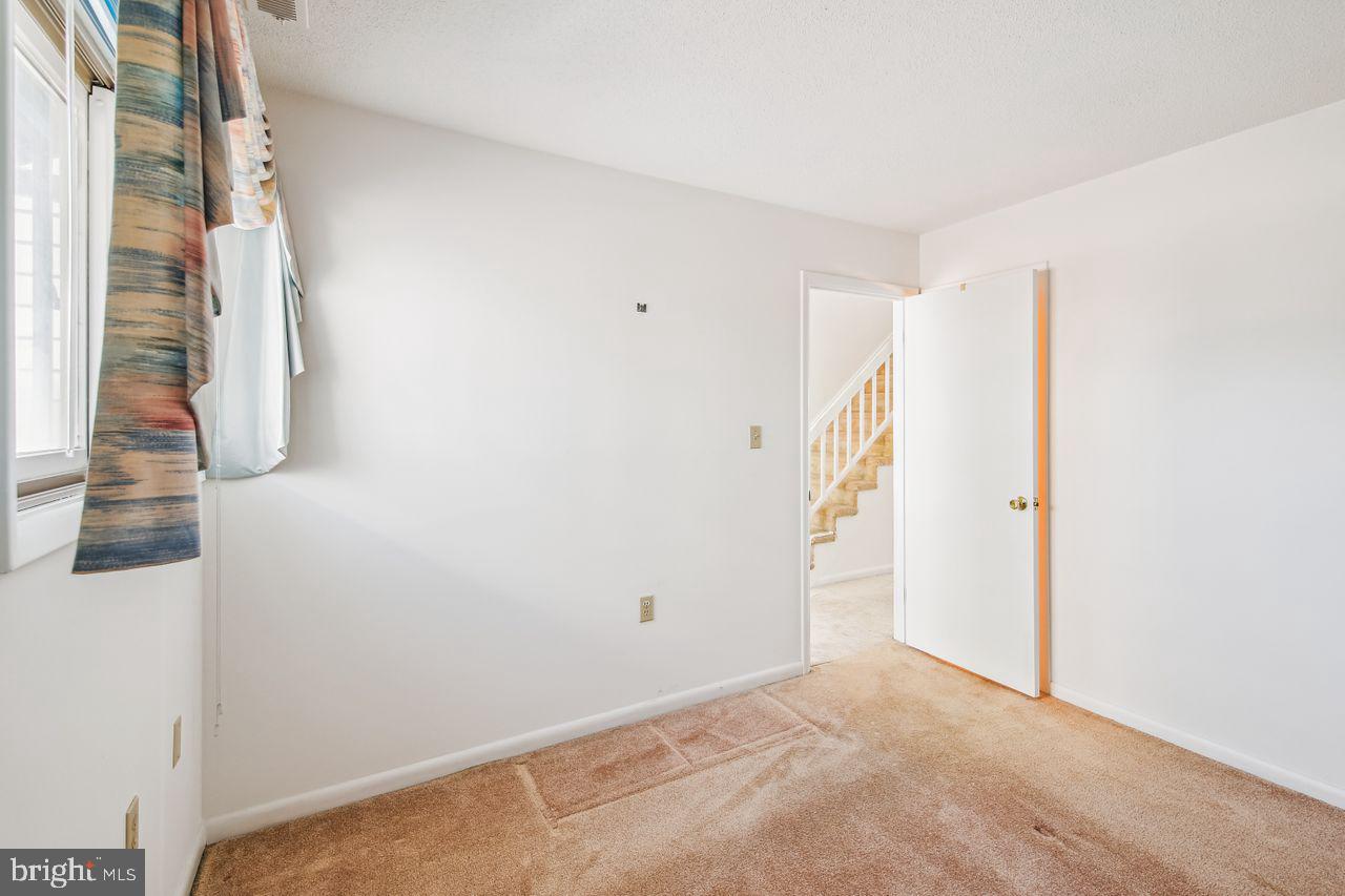 305 Seabay Ln #c7 Property Photo 17