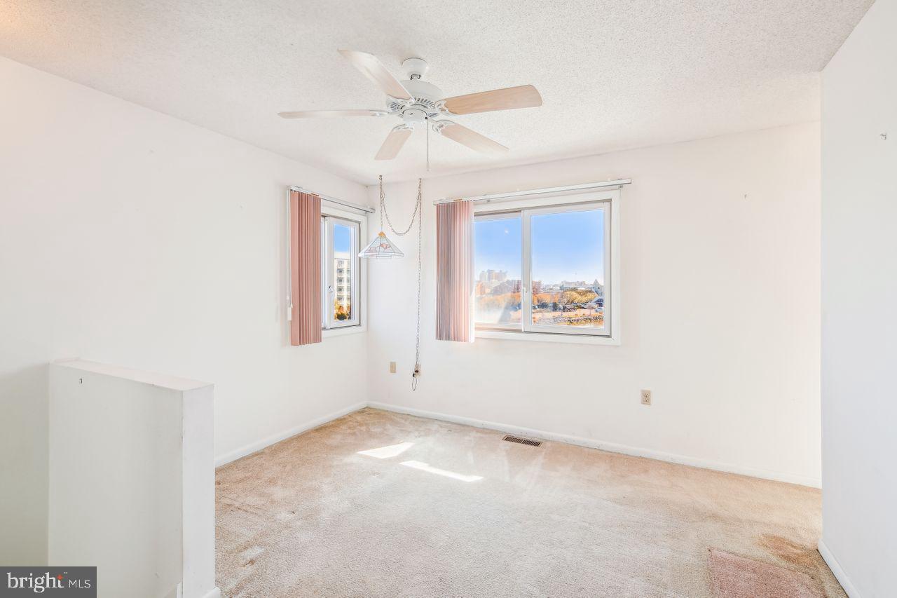 305 Seabay Ln #c7 Property Photo 20