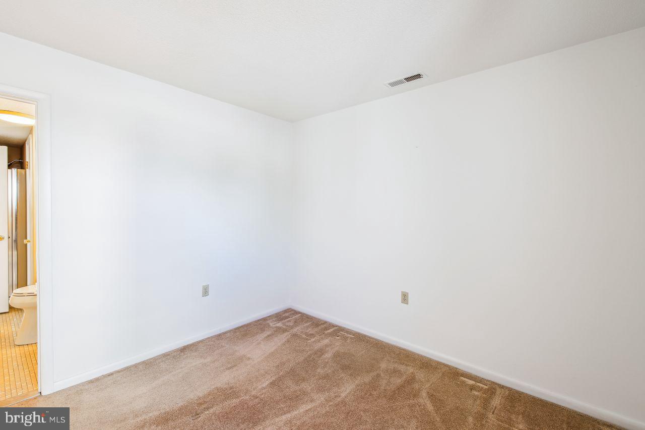 305 Seabay Ln #c7 Property Photo 29