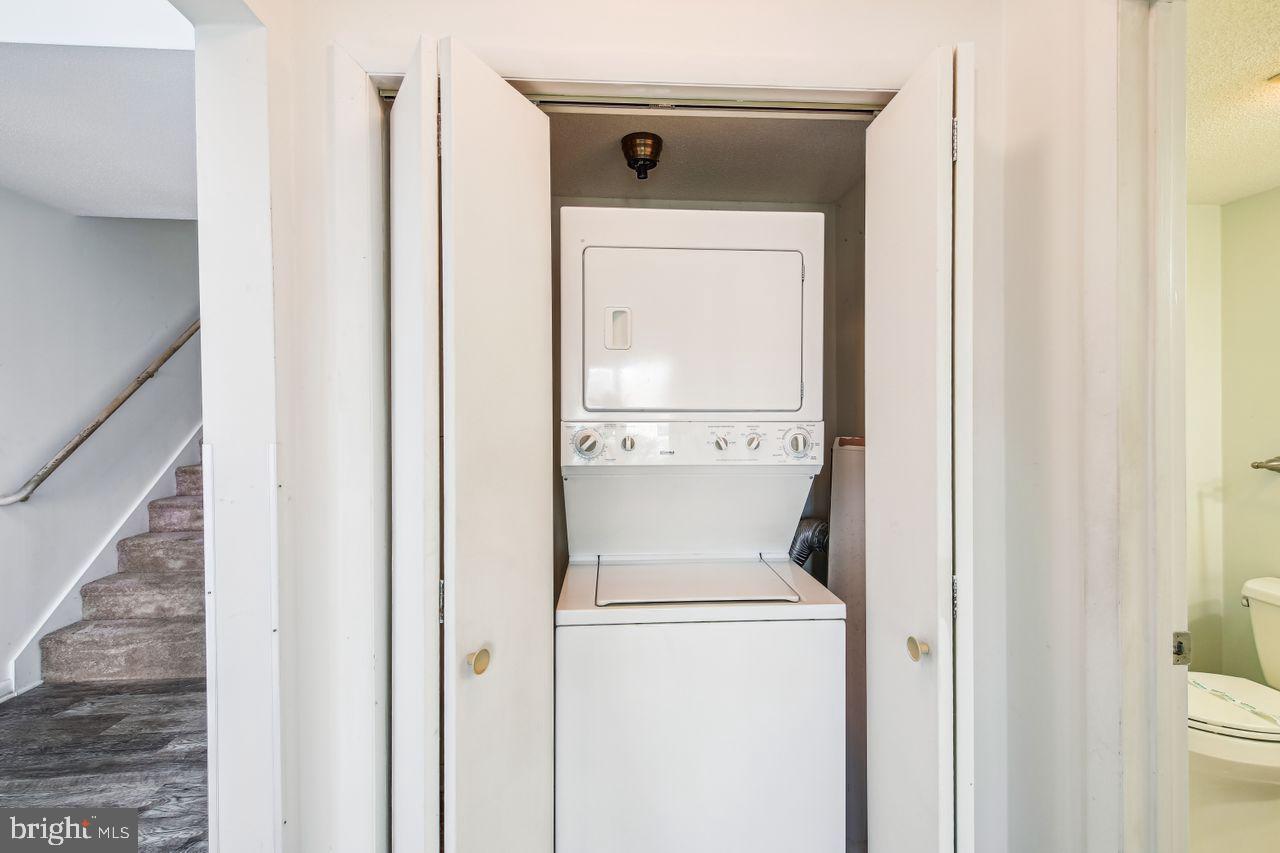 305 Seabay Ln #c7 Property Photo 35