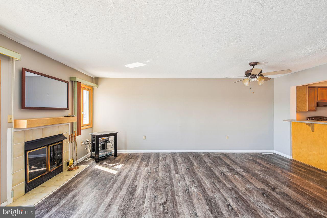 305 Seabay Ln #c7 Property Photo 39