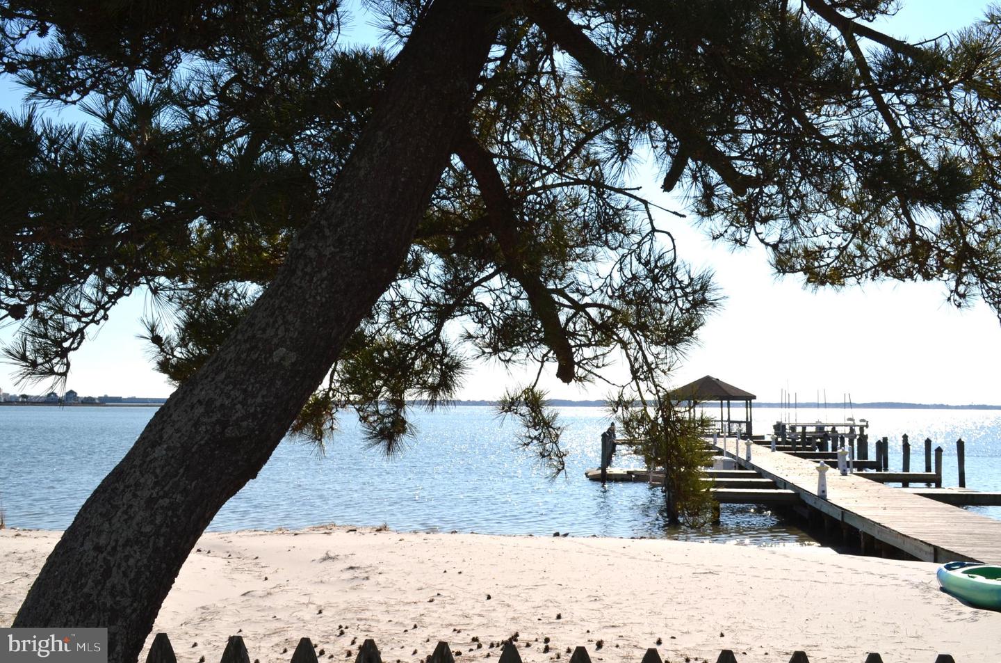 305 Seabay Ln #c7 Property Photo 41