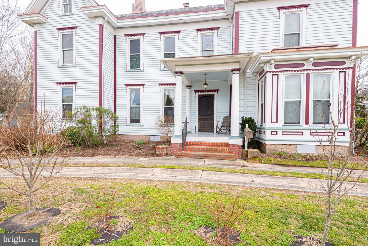 101 S Church St Property Photo 2