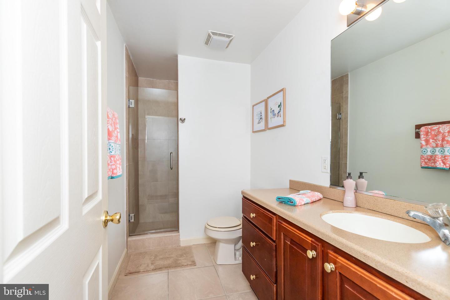 12927 Center Dr Property Photo 25