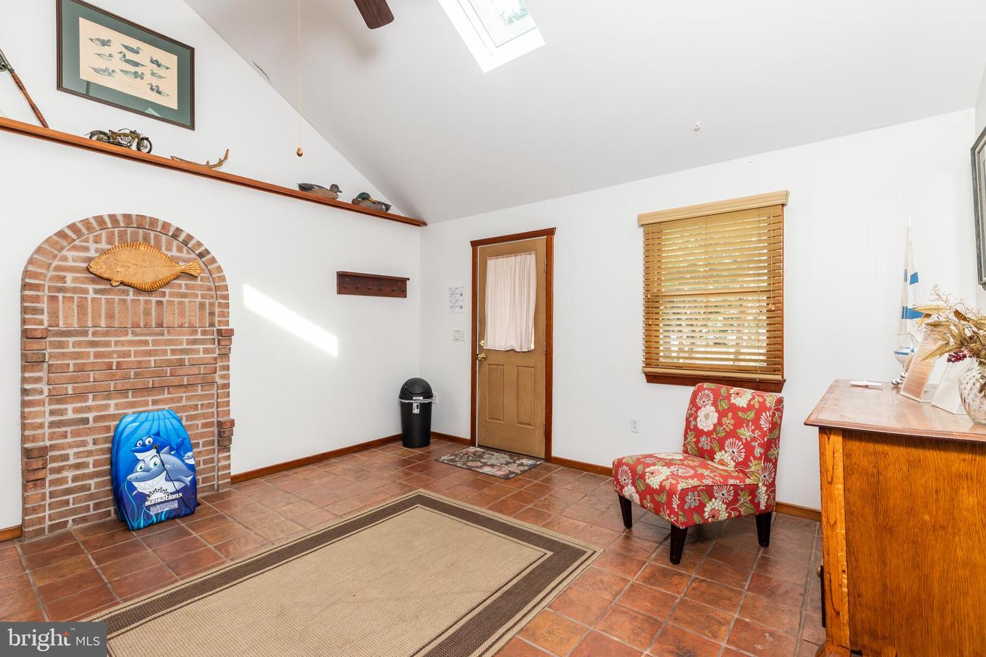 12927 Center Dr Property Photo 31