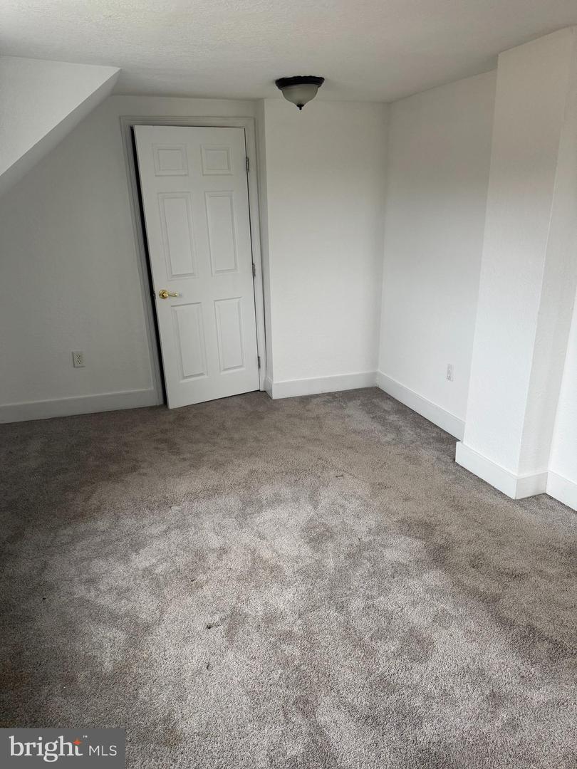 12934 Selby Rd Property Photo 4