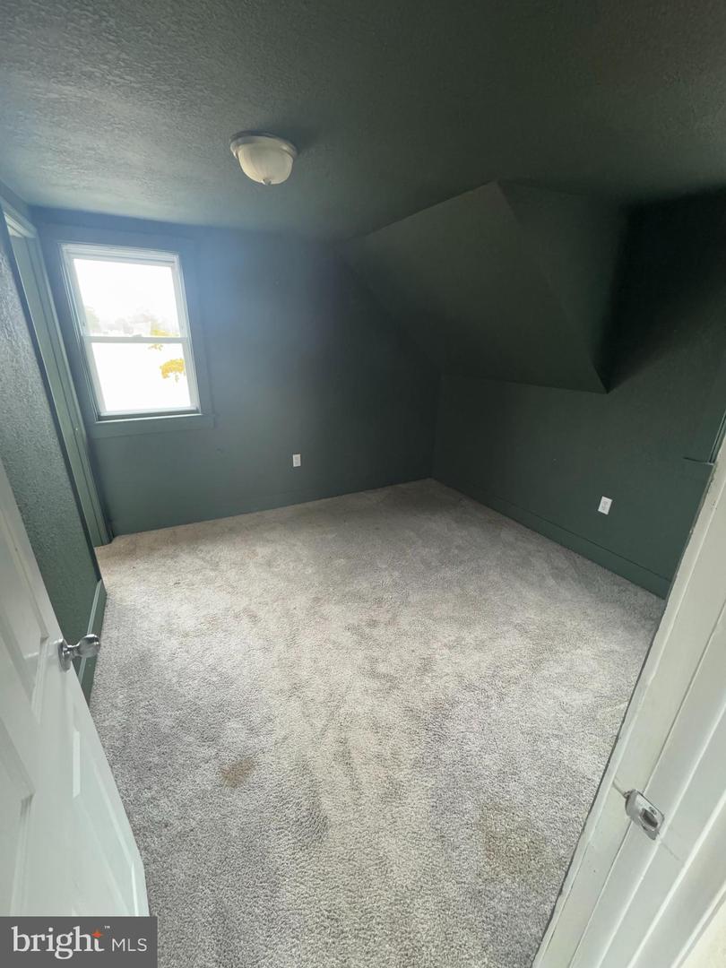 12934 Selby Rd Property Photo 6
