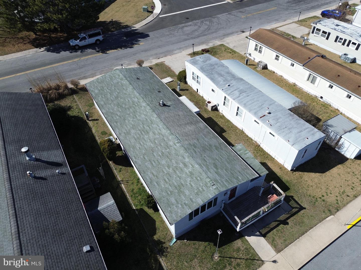 13104 Atlantic Blvd Property Photo 10
