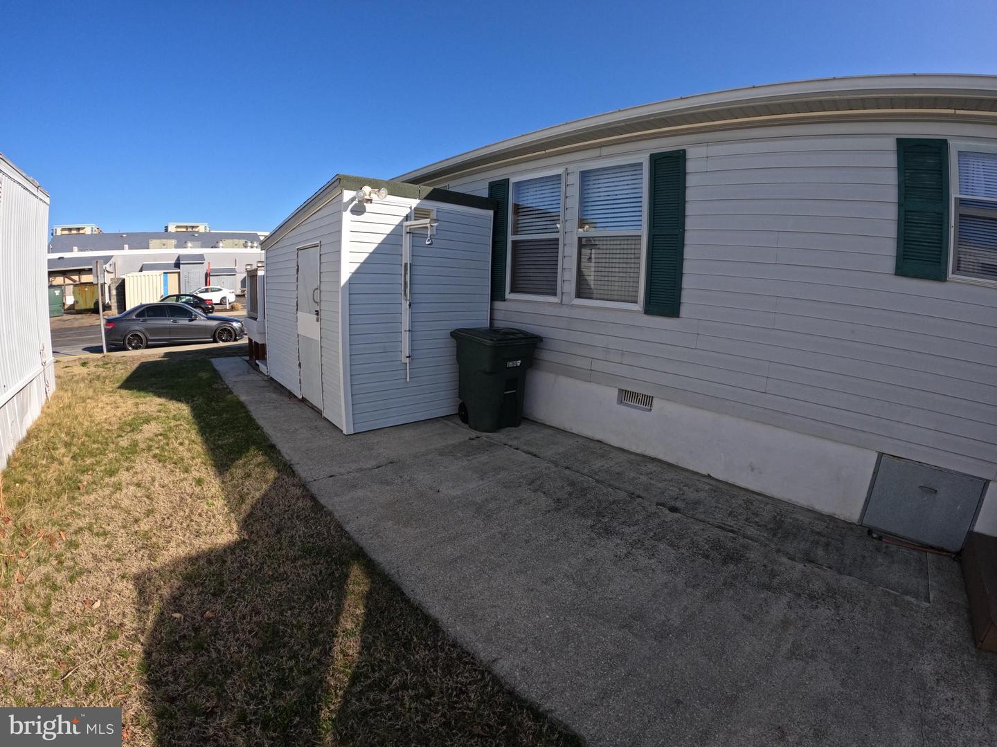 13104 Atlantic Blvd Property Photo 19