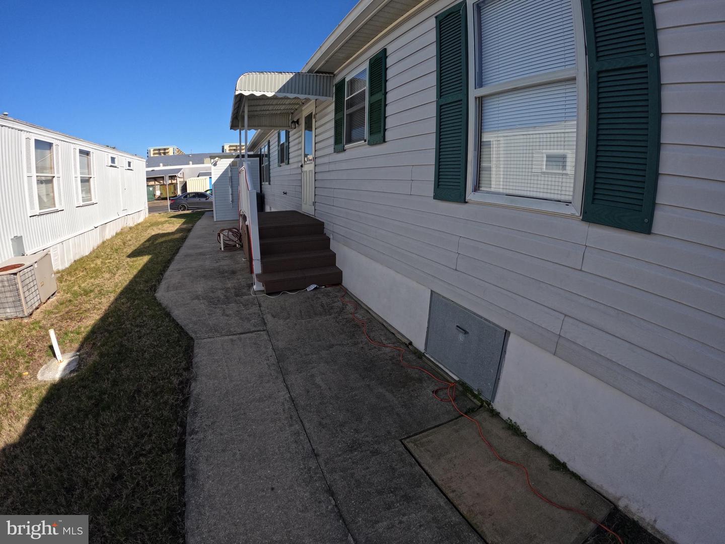 13104 Atlantic Blvd Property Photo 59